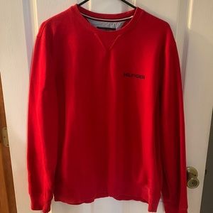 Tommy Hilfiger Crew Neck. L. Red.